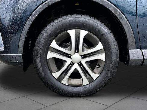 Used 2018 Toyota RAV4 LE w/ All Weather Liner Package AWD/4WD image 11