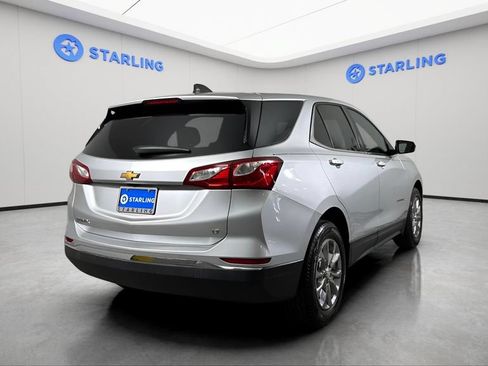Certified 2018 Chevrolet Equinox LT FWD image 9