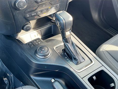 Used 2019 Ford Ranger XLT w/ Equipment Group 302A Luxury image 17