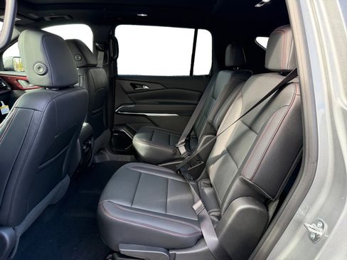 New 2026 Chevrolet Traverse Z71 w/ Enhanced Driving Package image 16