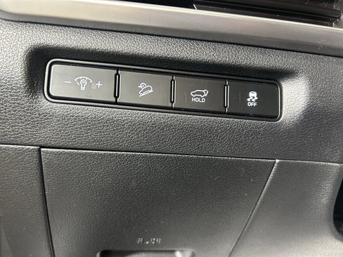 Certified 2025 Kia Telluride S image 36