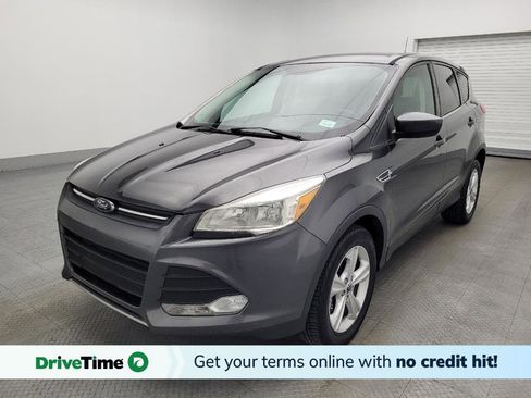 Used 2016 Ford Escape SE image 1