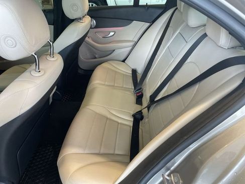 Used 2021 Mercedes-Benz C 300 4MATIC Sedan image 30