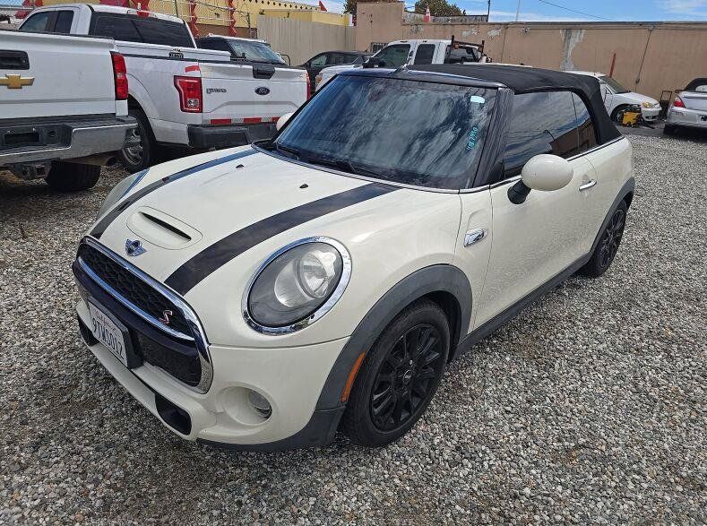 Used 2016 MINI Cooper S FWD image 13