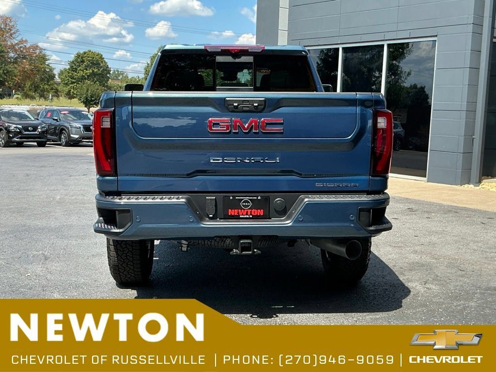 Used 2026 GMC Sierra 2500 Denali w/ Denali Reserve Package AWD/4WD image 5