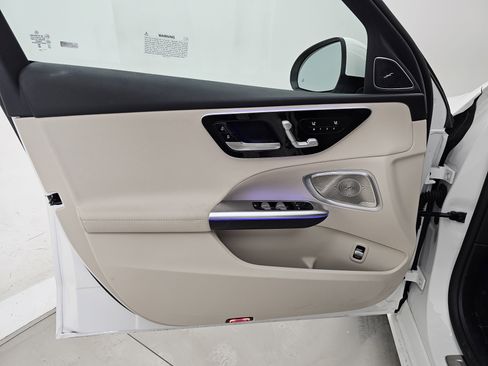 Certified 2025 Mercedes-Benz C 300 C 300 image 11
