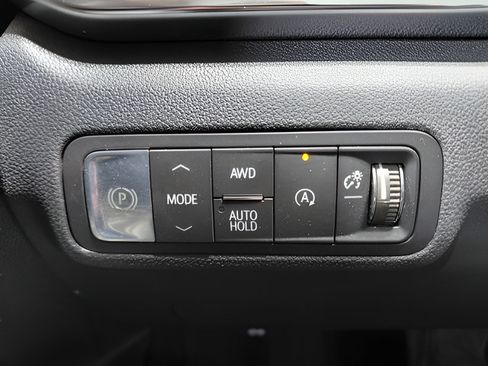 Used 2026 GMC Terrain Elevation AWD/4WD image 33
