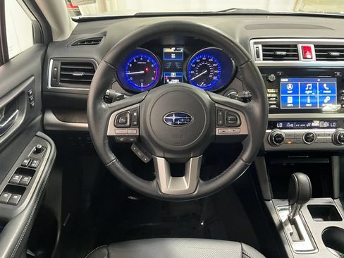 Used 2016 Subaru Outback 3.6R Limited AWD/4WD image 7