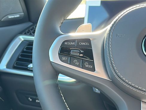 New 2026 BMW X5 xDrive40i w/ M Sport Package image 19