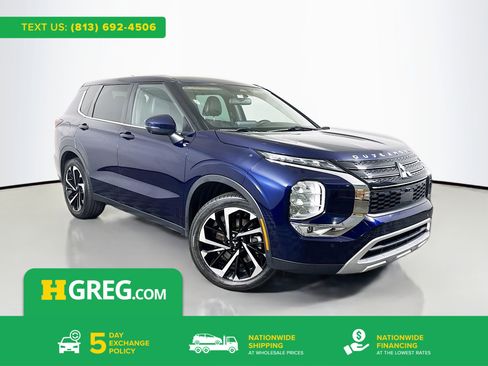 Used 2022 Mitsubishi Outlander SEL Black Edition image 1