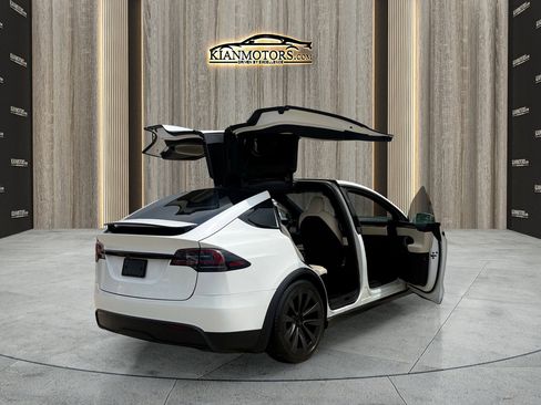 Used 2023 Tesla Model X AWD/4WD image 29