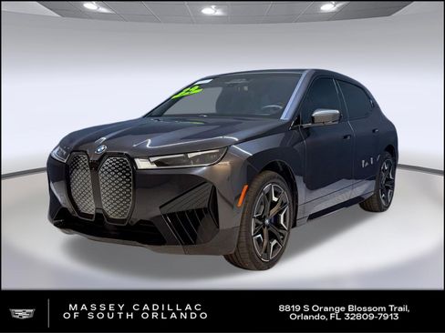 Used 2024 BMW iX xDrive50 w/ Sport Package AWD/4WD image 1