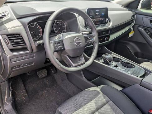 New 2026 Nissan Rogue SV FWD image 3