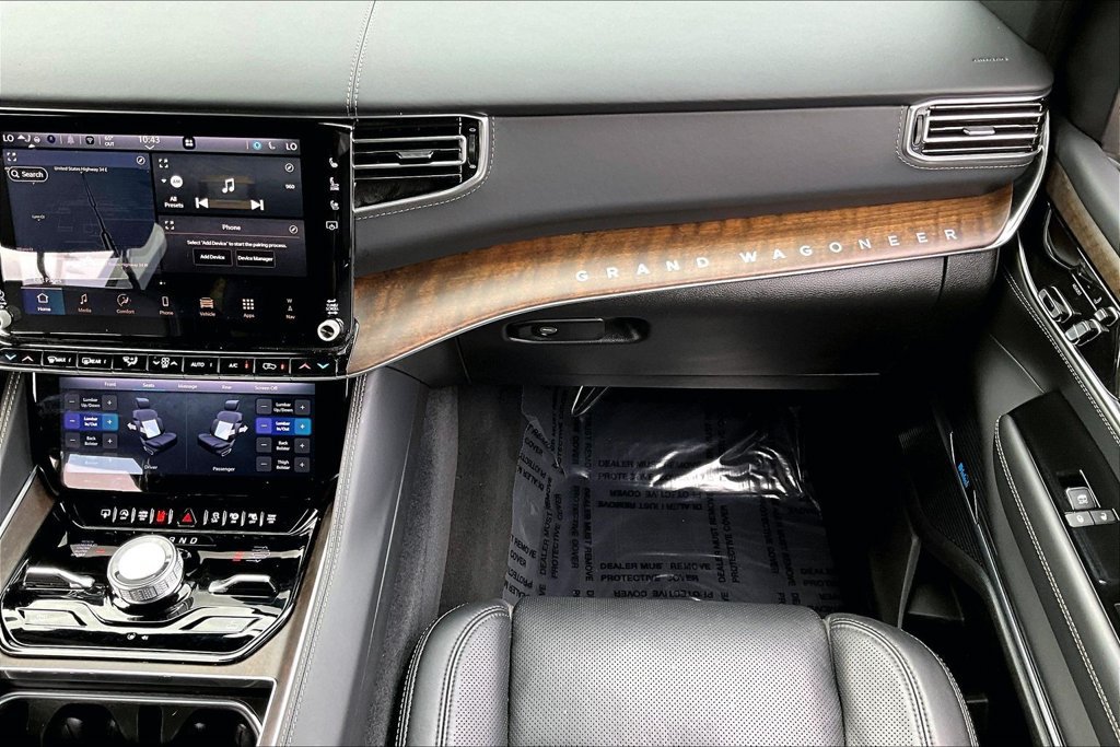Used 2024 Jeep Grand Wagoneer Series I AWD/4WD image 25
