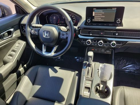 Certified 2024 Honda Civic EX-L image 11