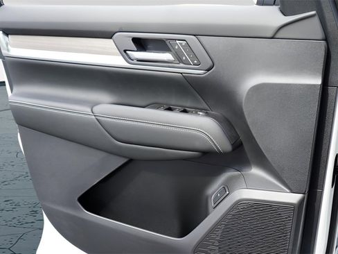 New 2026 GMC Terrain Denali image 17