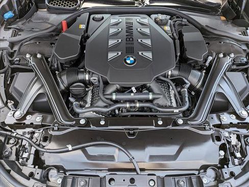 New 2026 BMW 760i xDrive AWD/4WD image 18