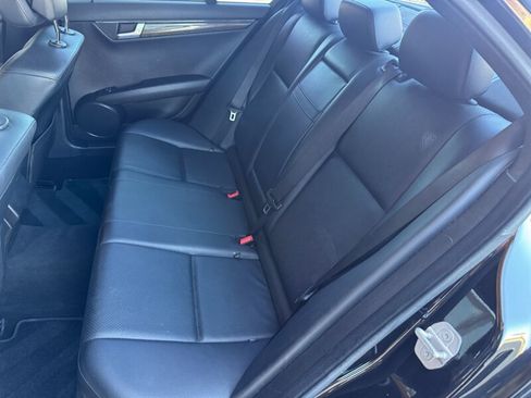 Used 2008 Mercedes-Benz C 350 Sport w/ Multimedia Pkg image 11