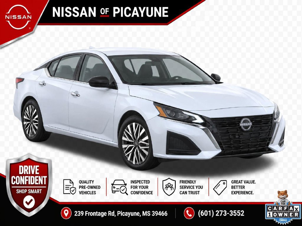 Used 2025 Nissan Altima 2.5 SV FWD image 2