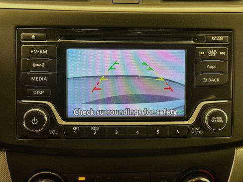 Used 2015 Nissan Sentra SR FWD image 23