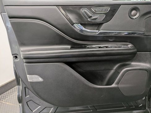 Used 2020 Lincoln Corsair Reserve w/ Elements Package image 8