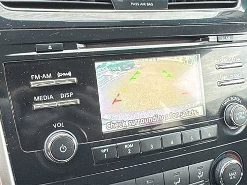 Used 2015 Nissan Altima 2.5 S w/ Special Edition Package image 13