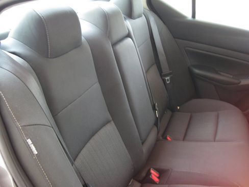 Used 2025 Nissan Altima 2.5 S FWD image 27
