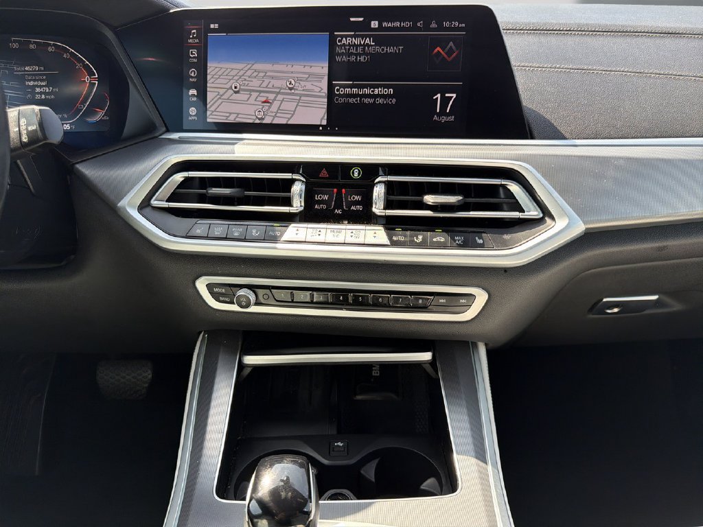 Used 2023 BMW X5 xDrive40i w/ Premium Package AWD/4WD image 19