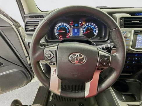 Used 2016 Toyota 4Runner Limited RWD image 12