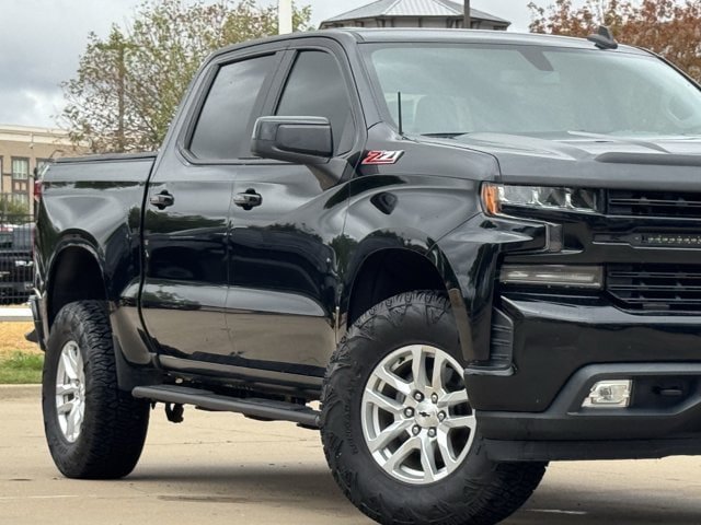 Used 2020 Chevrolet Silverado 1500 RST AWD/4WD image 3