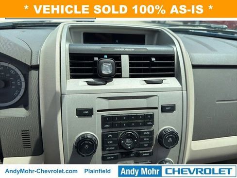 Used 2011 Ford Escape XLT w/ 202A Rapid Spec Order Code AWD/4WD image 17
