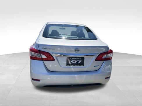 Used 2014 Nissan Sentra S FWD image 5