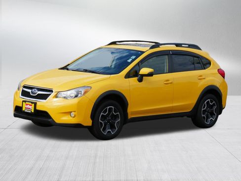 Used 2015 Subaru Crosstrek 2.0i Premium w/ Special Edition Package AWD/4WD image 3