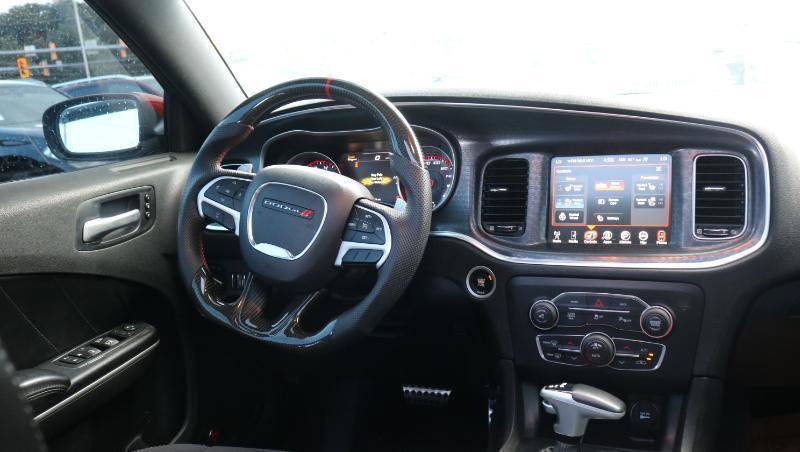 Used 2016 Dodge Charger R/T Scat Pack w/ Beats Audio Group RWD image 21