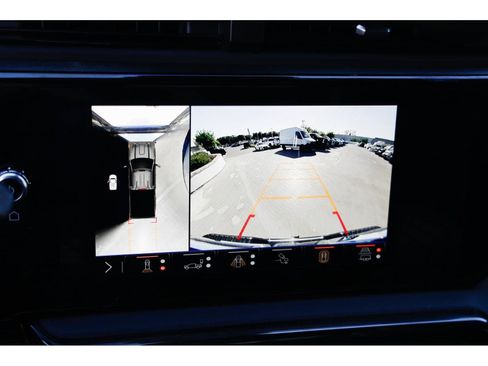 Used 2024 GMC Sierra 2500 AT4X AWD/4WD image 25