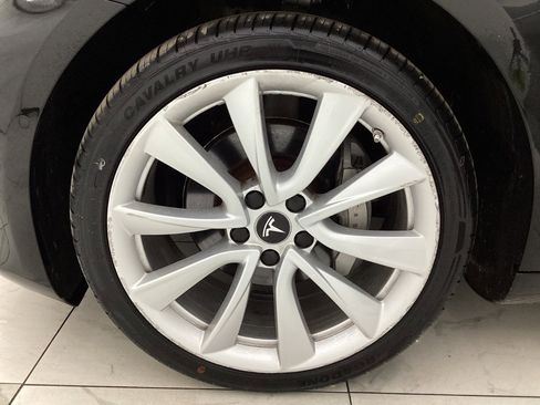 Used 2018 Tesla Model 3 Mid Range RWD image 45