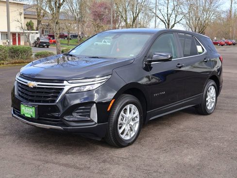 Used 2024 Chevrolet Equinox LT image 11