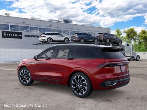 New 2026 Lincoln Nautilus Reserve AWD/4WD image 4