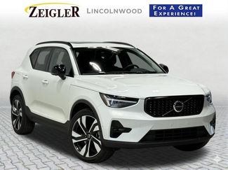 Used 2024 Volvo XC40 B5 Plus w/ Climate Package AWD/4WD 360° Tour