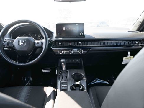 Used 2025 Honda Civic Sport image 20
