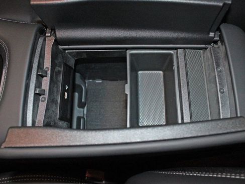 Certified 2026 Mercedes-Benz GLE 53 AMG 4MATIC image 27