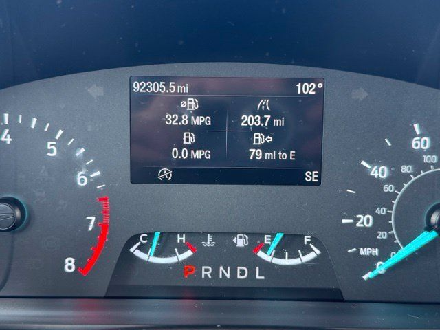 Used 2022 Ford Escape SE FWD image 11