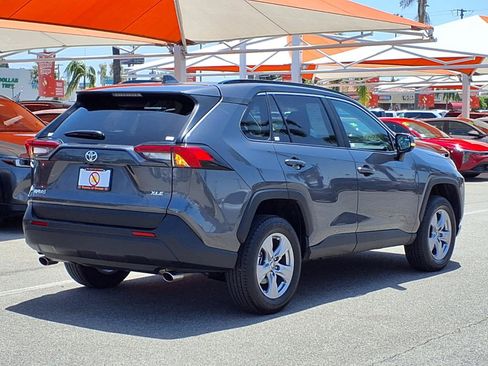 Used 2025 Toyota RAV4 XLE w/ Weather Package FWD image 4