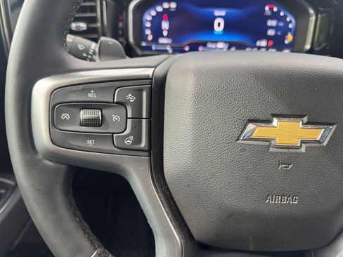 Used 2025 Chevrolet Silverado 1500 LT AWD/4WD image 22