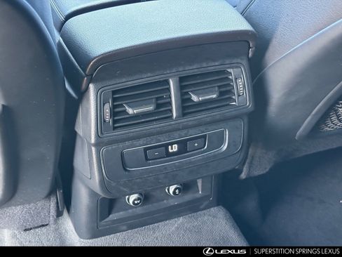 Used 2018 Audi Q7 3.0T Premium image 17