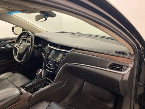 Used 2018 Cadillac XTS Luxury image 20