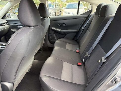 Used 2025 Nissan Sentra SV FWD image 13