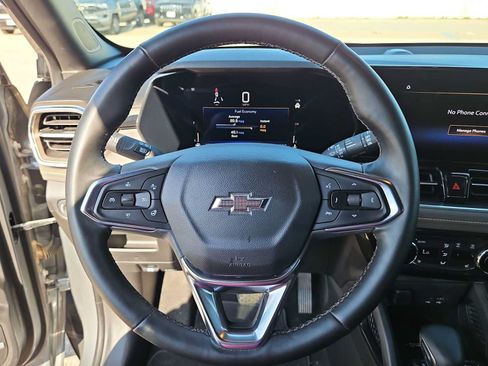 Used 2025 Chevrolet TrailBlazer ACTIV w/ Convenience Package FWD image 19