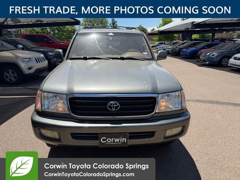 Used 2000 Toyota Land Cruiser AWD/4WD image 2