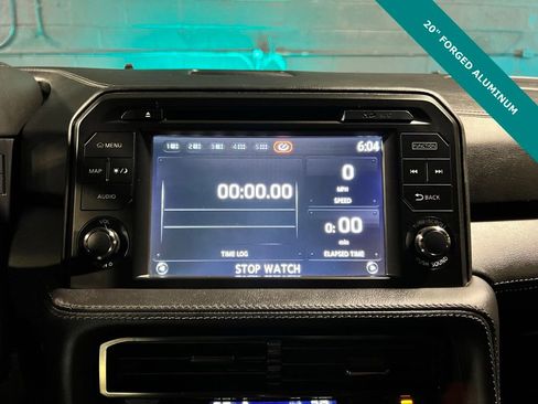 Used 2017 Nissan GT-R Premium image 29